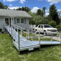 aluminum-wheelchair-ramp-installed-by-Lifeway-Mobility-in-Maryland.JPG