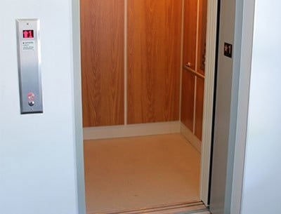 Commercial LU/LA Elevators