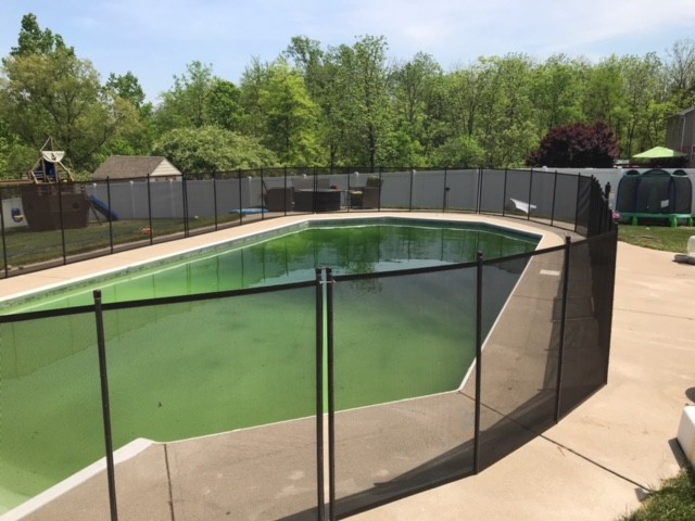 Pool Fence around Green Pool2