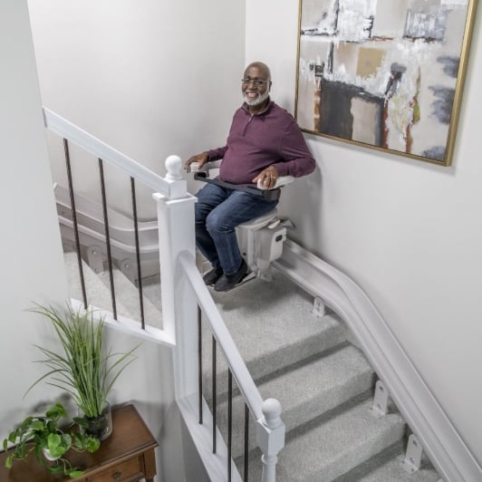curved stair lift in Cleveland, OH from Lifeway Mobility