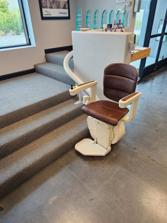 Handicare Freecurved stair lift in Lifeway San Francisco showroom