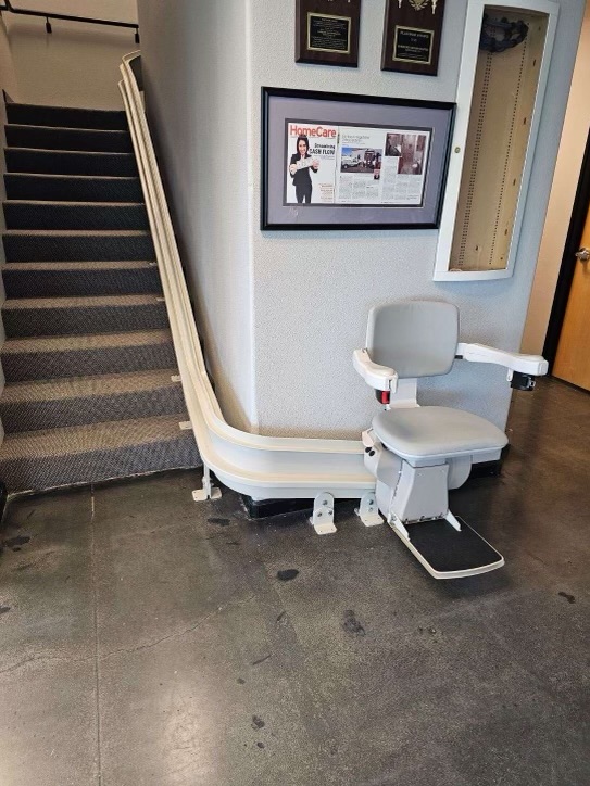 custom curved stairlift in Lifeway Mobility San Francisco showroom
