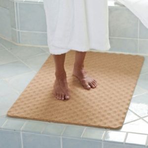 slip-resistant mat for bathroom