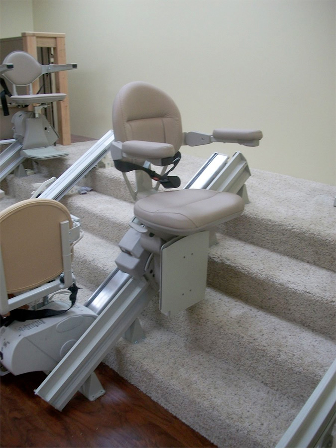 stair lift in Lifeway Mobility Chicago showroom in Arlington Heights, IL