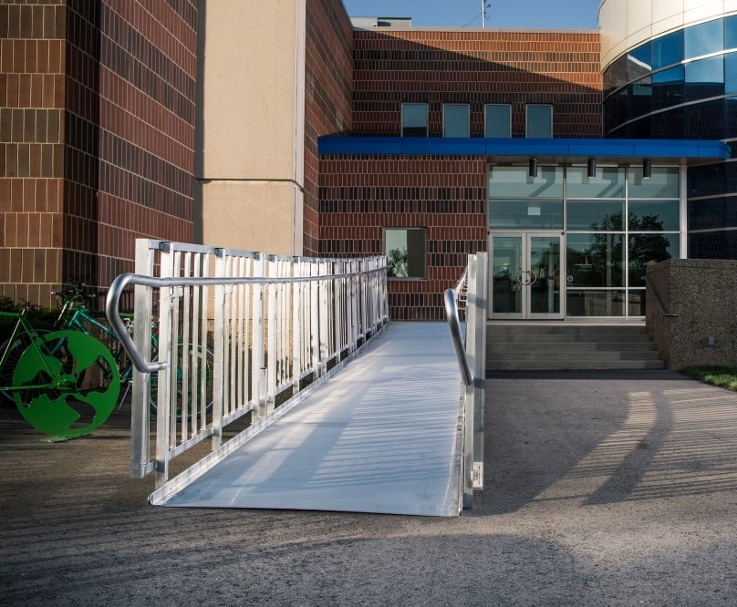 aluminum ramp compliant with ADA design rules