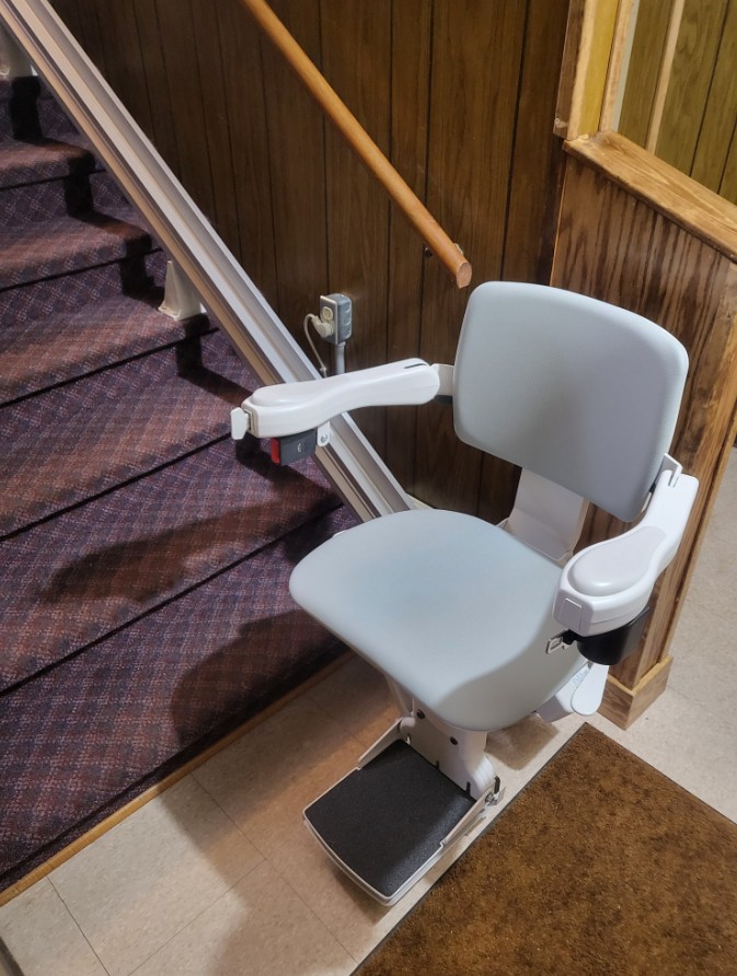 stair lift in place of worship professionally installed by Lifeway Mobility Pittsburgh