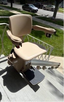 outdoor straight stairlift from Lifeway Mobility
