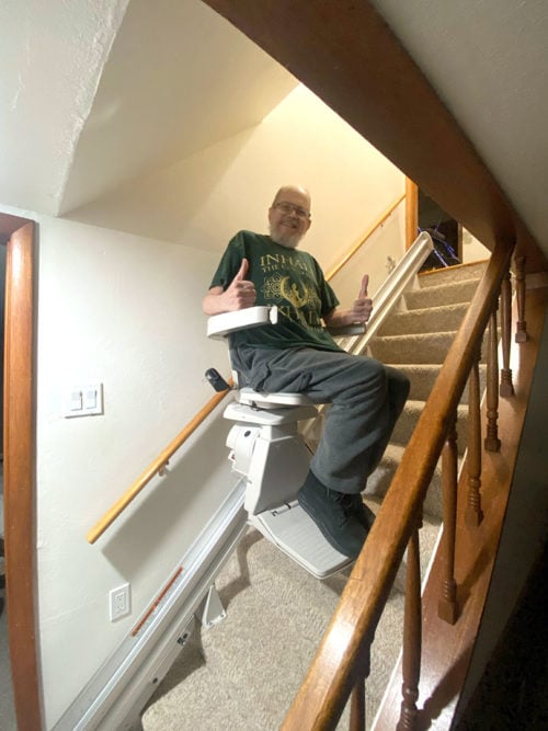 does medicare pay for stair lifts