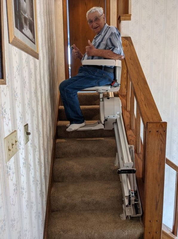 Lifeway-Mobility-Wichita-happy-customer-on-stairlift.jpg