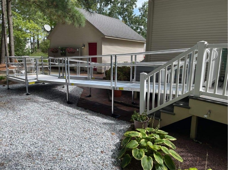 aluminum-ramp-installed-by-Lifeway-Mobility-for-beautiful-home-in-Philadelphia.JPG