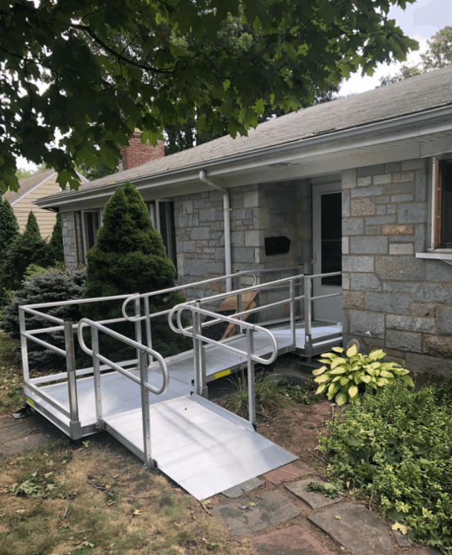 aluminum-wheelchair-ramp-installed-in-Hamden-Connecticut.PNG