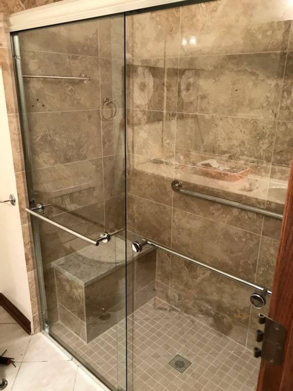 barrier-free-shower-with-bulit-in-shower-bench-in-Roselle-IL.jpg