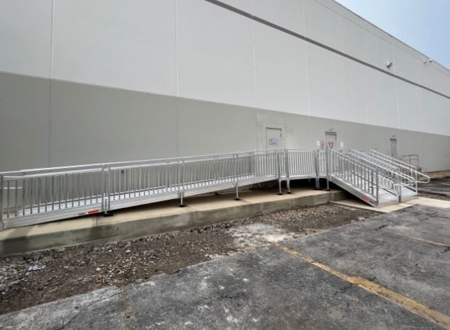commercial-aluminum-wheelchair-ramp-installed-by-Lifeway-Mobility-Columbus-for-warehouse-in-OH.JPG