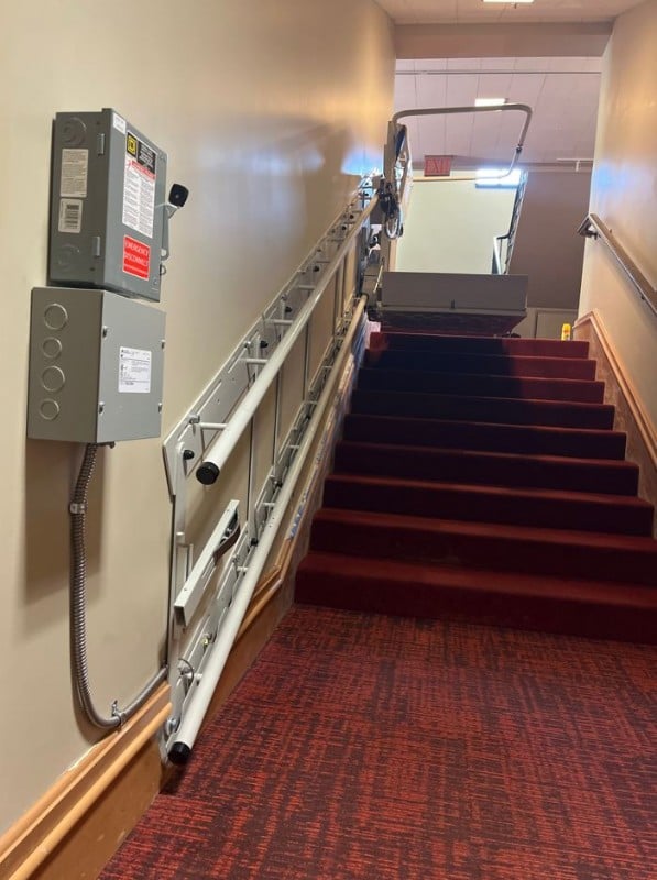 commercial-inclined-platform-lift-at-top-landing-installed-by-Lifeway-Mobility.jpg