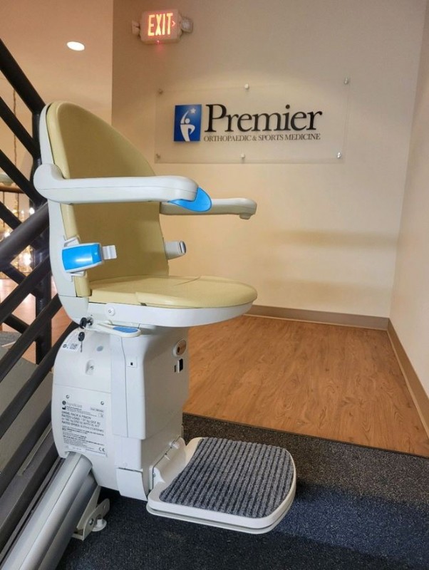 commercial-stairlift-installed-in-Orthopedic-facility-in-Malvern-Pennsylvania-by-Lifeway-Mobility.JPG