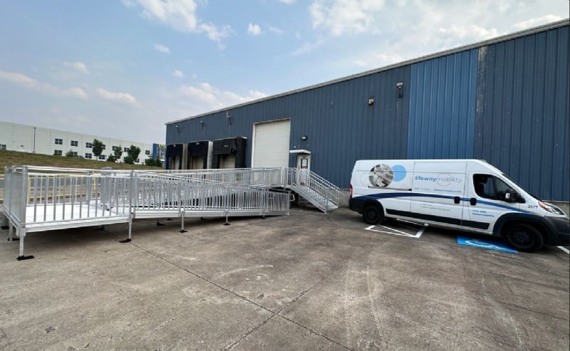 commercial-wheelchair-ramp-for-distribution-facility-in-MD-installed-by-Lifeway-Mobility.JPG