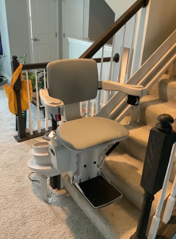 curved-stairlift-in-Baltimore-home-installed-by-Lifeway-Mobility.JPG