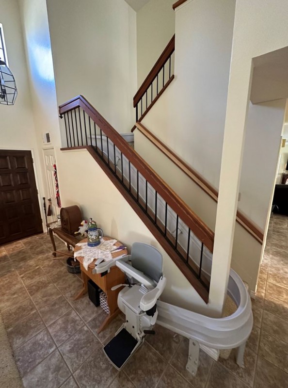 curved stairlift with 180 degree park in Poway CA installed by Lifeway Mobility