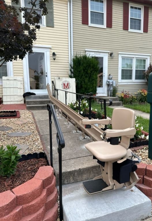 custom-Bruno-outdoor-stairlift-installed-by-Lifeway-Mobility-Baltimore.JPG