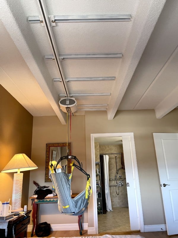 handicap ceiling lift installation dealer