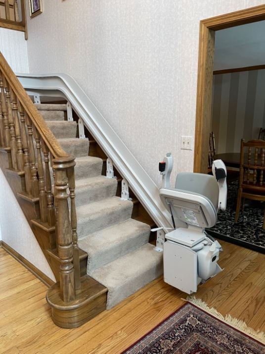 new-Bruno-curved-stairlift-installed-in-Naperville-IL-by-Lifeway-Mobility.JPG