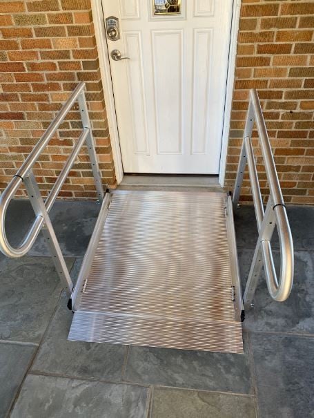 portable-aluminum-wheelchair-ramp-Lake-Forest-Illinois-installed-by-Lifeway-Mobility.JPG