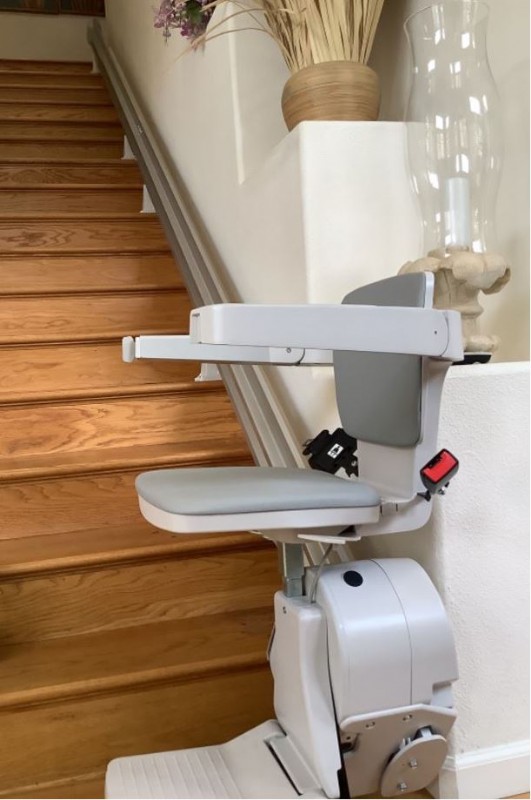 stairlift-in-Pleasanton-CA-by-Lifeway-Mobility.JPG