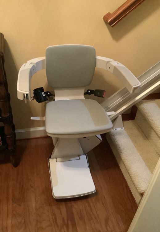stairlift-installed-by-Lifeway-Mobility-Baltimore.JPG