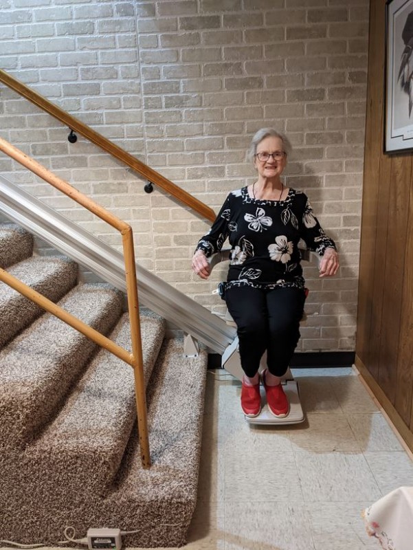 stairlift-installed-in-church-in-Wichita-KS-by-Lifeway-Mobility.jpg