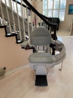 Bruno-Curved-stairlift-in-San-Jose-CA-installed-by-Lifeway-Mobility.JPG