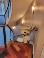 Handicare-Freecurve-stairlift-at-top-landing-side-view-installed-by-Lifeway-Mobility-Philadelphia.jpg