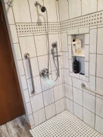 accessible-shower-with-white-tile-and-grab-bars-in-Frankfort-IL-by-EHLS.jpg