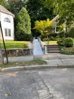 aluminum-wheelchair-ramp-street-view-in-MA-installed-by-Lifeway-Mobility.JPG