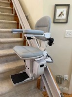 curved-stairlift-Pasadena-MD-from-Lifeway-Mobility.JPG