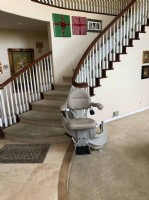 curved-stairlift-installed-in-Anahiem-CA-by-Lifeway-Mobility.JPG