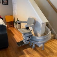 curved-stairlift-with-lower-landing-180-degree-park-installed-in-Red-Lion-PA-by-Lifeway-Mobility.JPG
