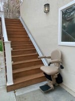 outdoor-stairlift-installed-by-Lifeway-Mobility-Los-Angeles.JPG