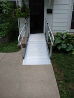 portable-aluminum-ramp-with-solid-surface-installed-in-Collinsville-CT.jpg