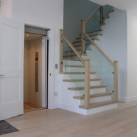 Cambridge Electric E50 Elevator in Home