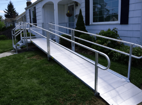 Aluminum Vs Wood Wheelchair Ramps, How To Build Wheelchair Ramps For Homes Free