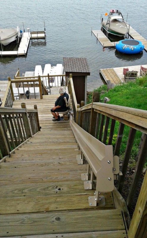 Outdoor Curved Stair Lift installed in Round Lake Park, IL