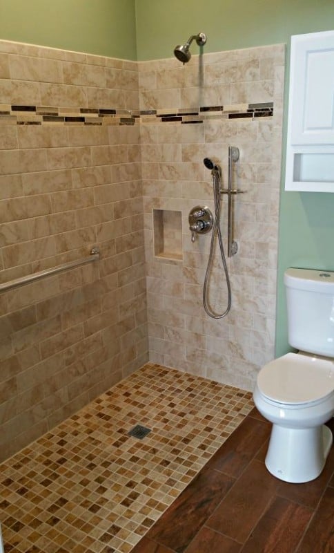 Accessible Shower in North Aurora, IL