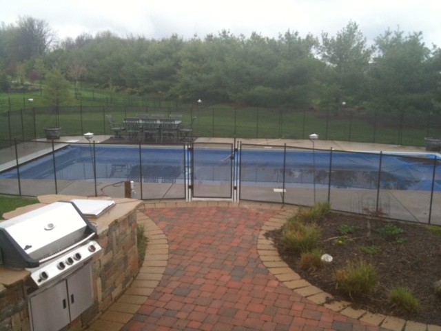 Brick Path Pool Fence3