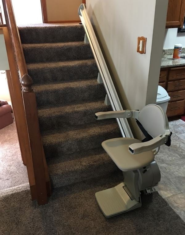 Bruno Elan stair lift in tri level home in Minneapolis