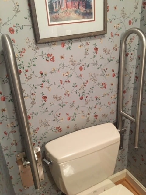 toilet-grab-bars-wall-mounted-in-home-in-Indianpolis