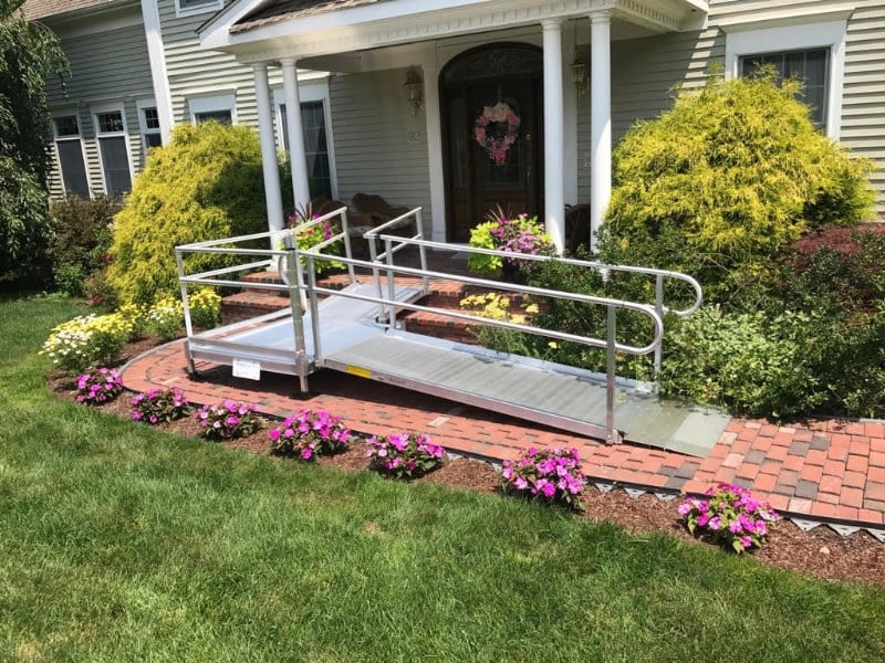Lifeway-Mobility-ramp installation in front of nice home