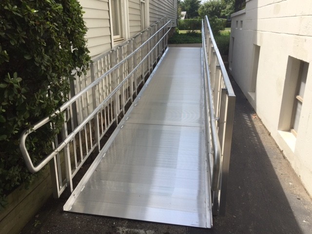 wheelchair-ramp-for-office-building-in-Stamford-Connecticut