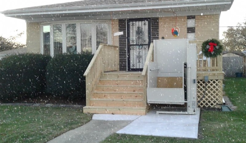 residential-lift-for-wheelchair-access-snow-falling.jpg