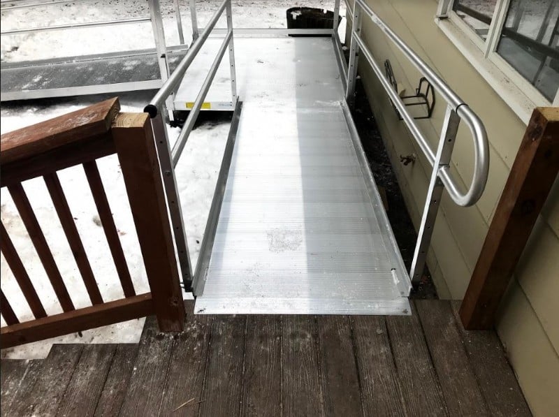 aluminum-ramp-installed-in-Minnesota-in-the-winter.JPG