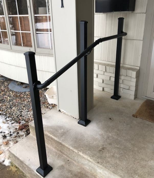 handrails-to-provide-assitance-for-entering-front-entrance.JPG